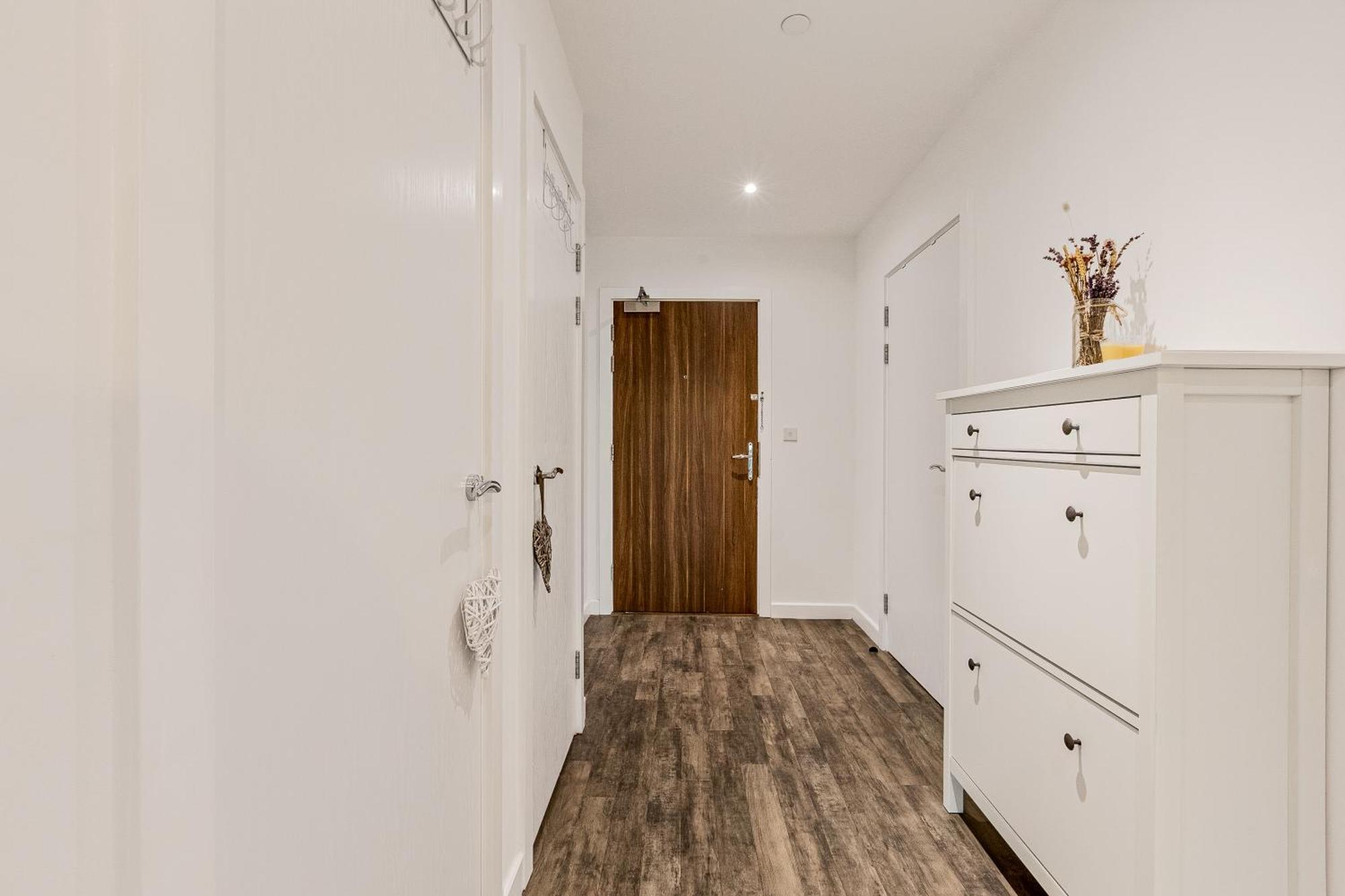 Bright New Flat Overlooking The Wembley Stadium * Londres